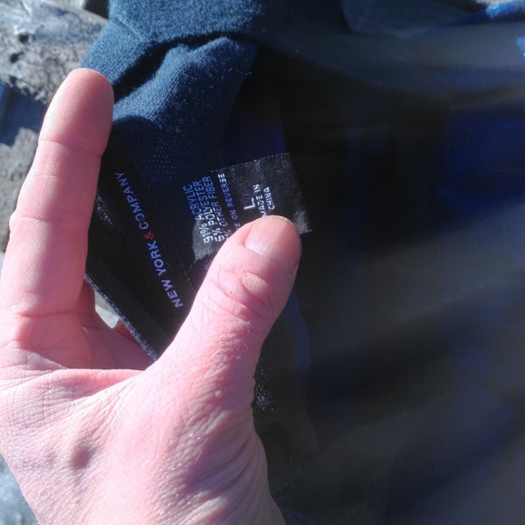 Sparkly glitter stripe sweater - Picture 3 of 4